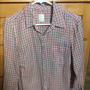 Gap fitted bordering plaid button down